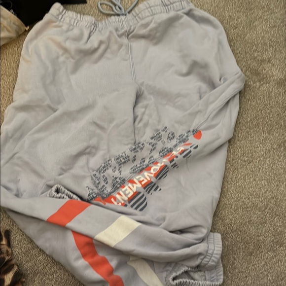 FP Movememt gray Sweatpants with coral and White Accents size L, like new! - Picture 2 of 4